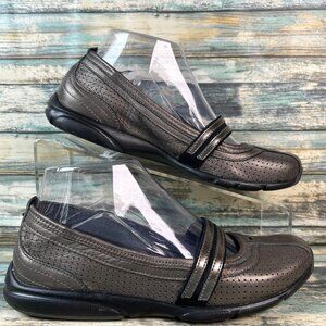 Clarks Privo Mary Jane Shoes Womens 7M Soft Metallic Gray Leather Slip On Ladies